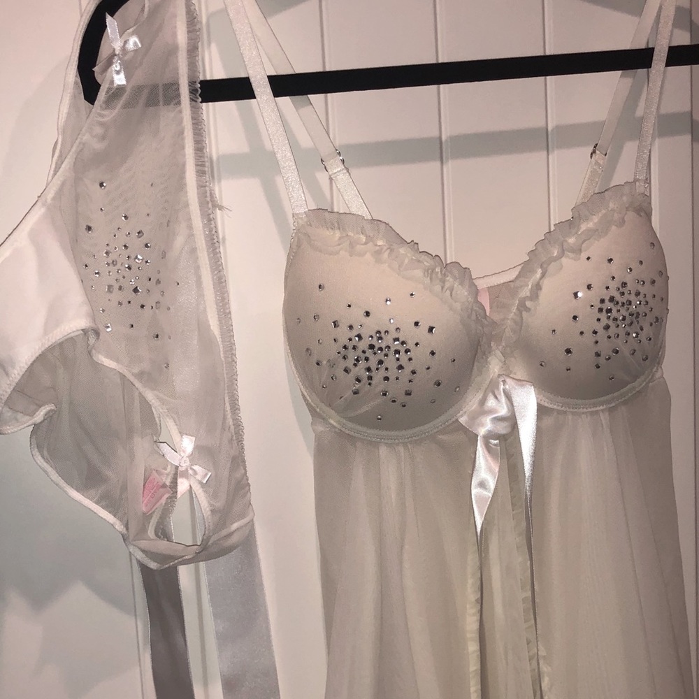 Victoria Secret Bridal Lingerie Set NWOT 36C/L